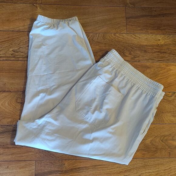 Old Navy Ivory Extra High Waisted StretchTech Cargo Jogger Pants Plussize 3X - Picture 10 of 13